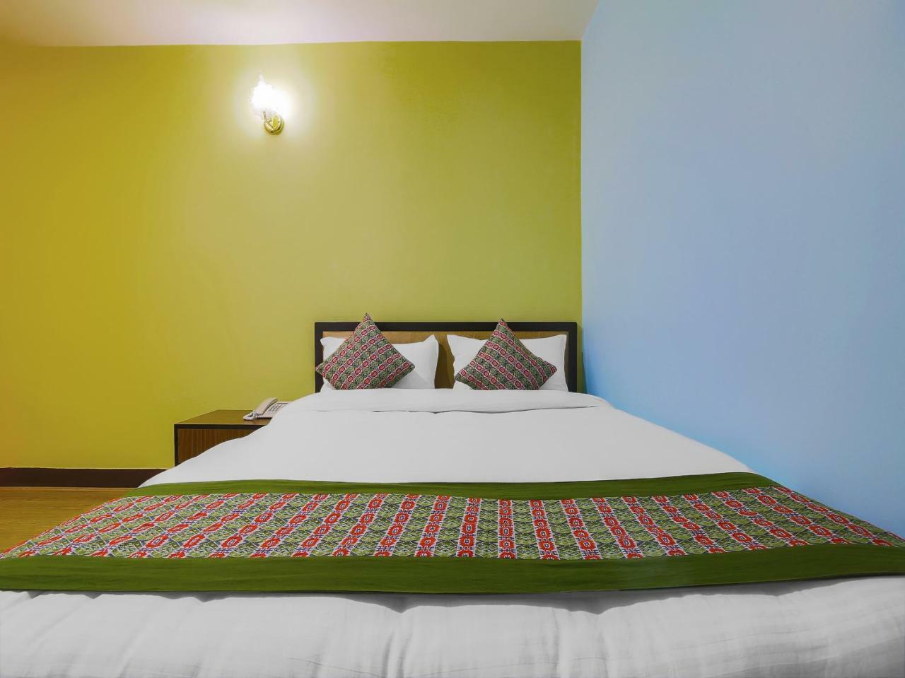 Oyo 352 Hotel Konark Inn Kathmandu Exterior photo