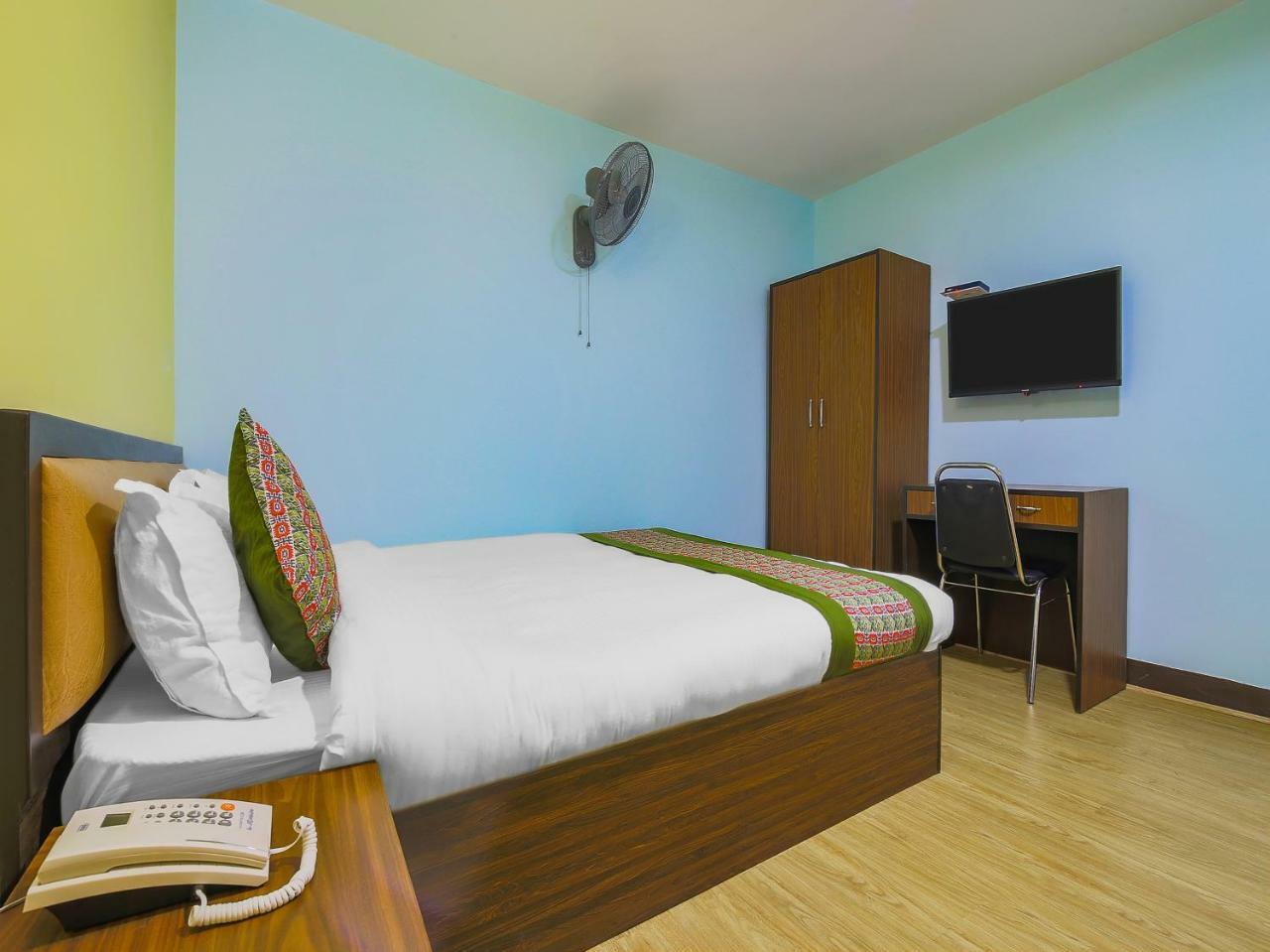 Oyo 352 Hotel Konark Inn Kathmandu Exterior photo