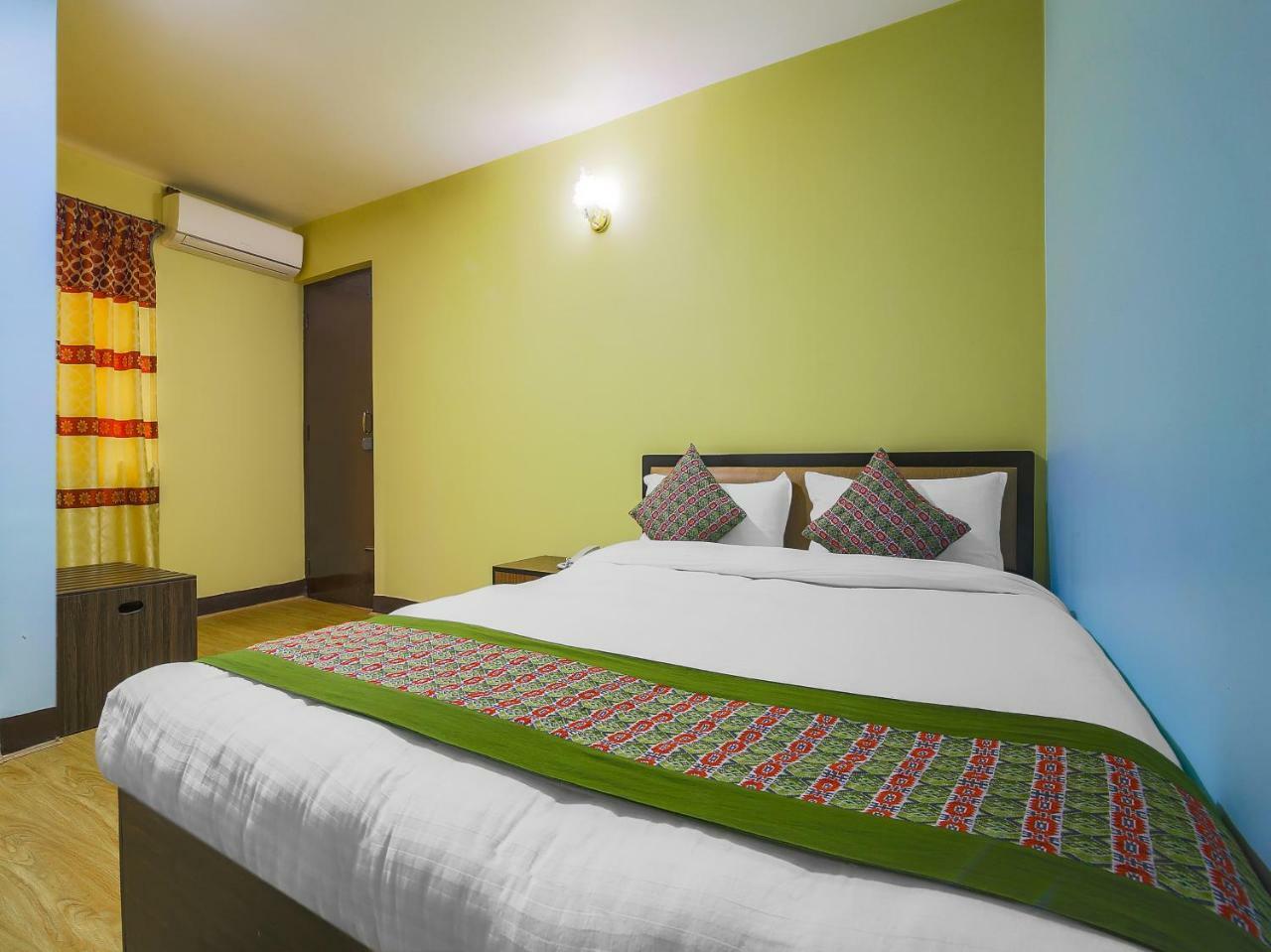 Oyo 352 Hotel Konark Inn Kathmandu Exterior photo