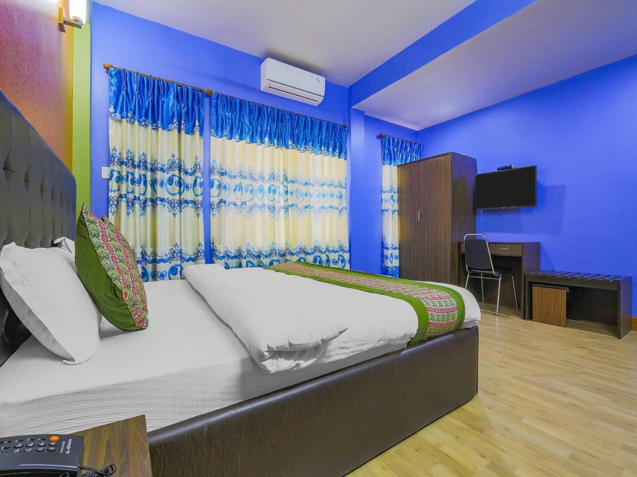 Oyo 352 Hotel Konark Inn Kathmandu Exterior photo