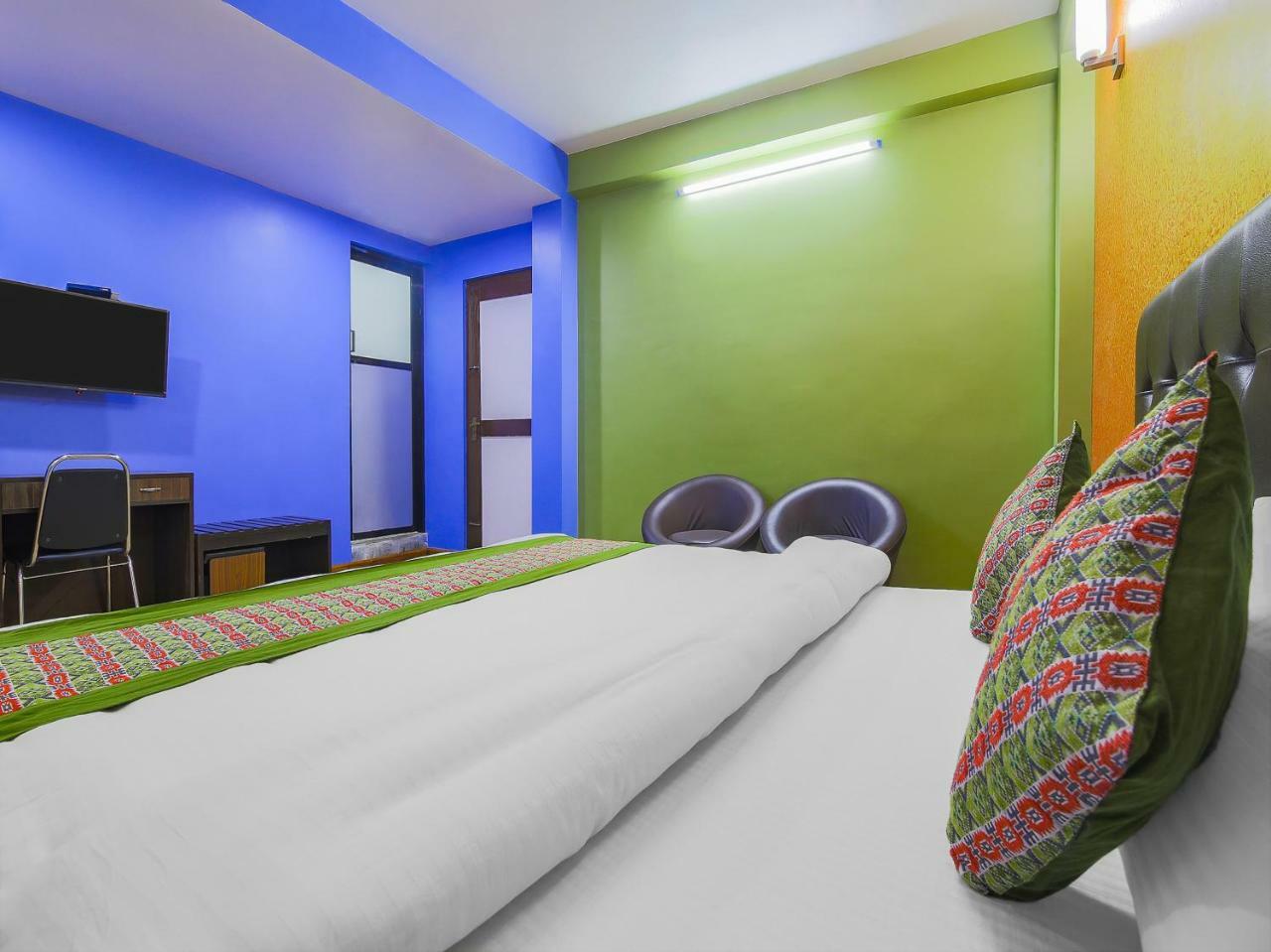 Oyo 352 Hotel Konark Inn Kathmandu Exterior photo